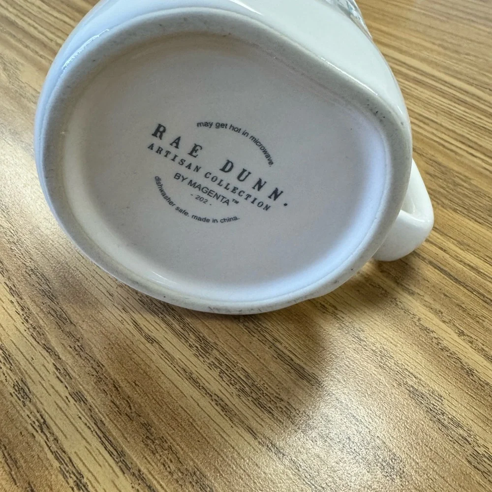 Rae Dunn mug - Picture 3 of 3